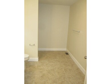 1st Floor Master Bedroom