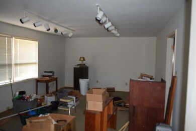 1747 Murfreesboro Hwy unit 1747, Manchester, TN 37355 - photo 2