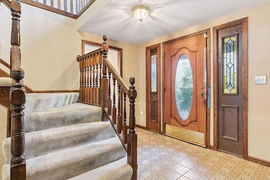 6316 43rd St N, Saint Paul, MN 55128 - photo 5