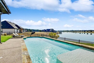 4016 Upper Lake Cir, Granbury, TX 76049 - photo 2