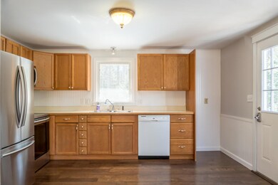 13-Kitchen (2 of 5)