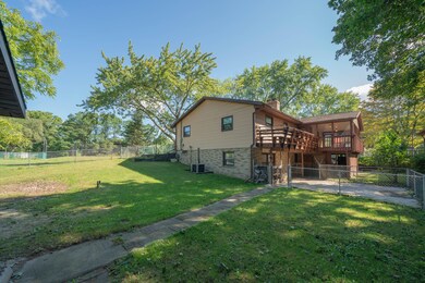 2401_Tattersall_Road_33