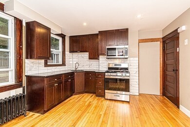 39 19th St unit 1, Lowell, MA 01850 - photo 7