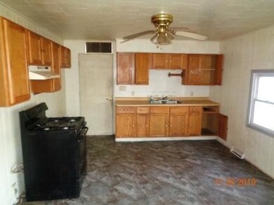 2519 Colfax St, Gary, IN 46406 - photo 3