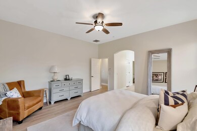 10226 E Laguna Azul Ave, Mesa, AZ 85209 - photo 2