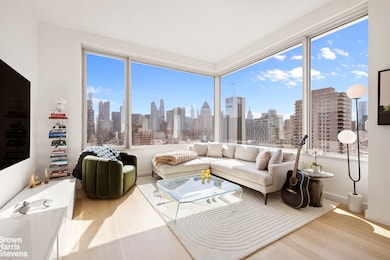 611 W 56th St unit 25 A, New York, NY 10019 - photo 3