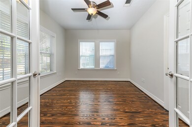 1032 Walling St, Houston, TX 77009 - photo 5