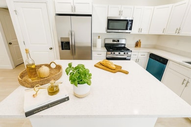 5304 Davisson Ave, Orlando, FL 32810 - photo 4