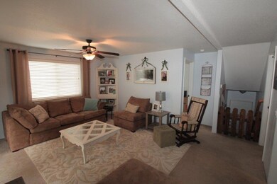 1347 Westview Dr, Grants Pass, OR 97527 - photo 5