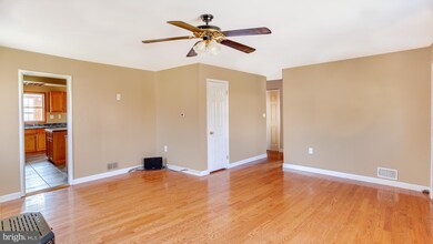 1212 Staley Ave, Frederick, MD 21701 - photo 5