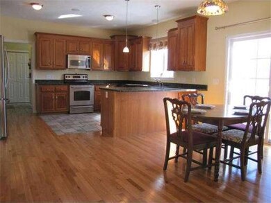 65 Acorn Dr, Uxbridge, MA 01569 - photo 5