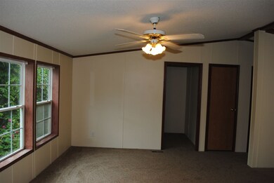 116 Juniper Ridge Rd, Brookfield, NH 03872 - photo 4