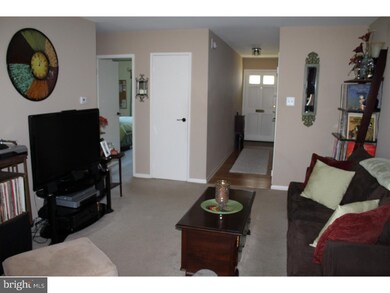 25 Kearney Dr, North Wales, PA 19454 - photo 4