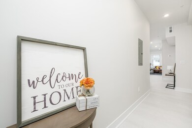 1540 N Shore Rd unit 201, Revere, MA 02151 - photo 4