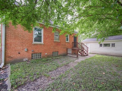 256 E 141st Place, Dolton, IL 60419 - photo 3