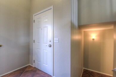 5983 W. Tulsa Foyer Entry