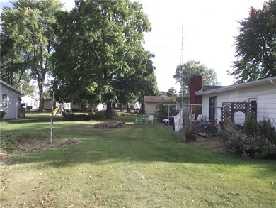 1016 N Martin St, Effingham, IL 62401 - photo 3