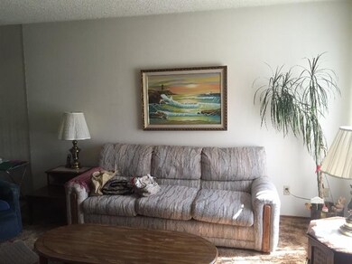 5885 E Ramona Ave, Fresno, CA 93727 - photo 2