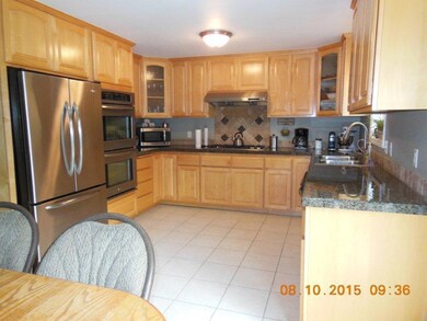 884 Gilman Rd, Medford, OR 97504 - photo 6