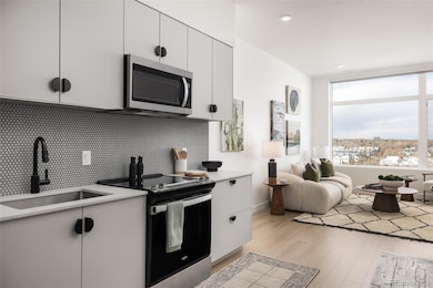 1521 Hooker St unit 402, Denver, CO 80204 - photo 6