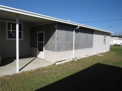 5318 Vera St, Zephyrhills, FL 33542 - photo 2