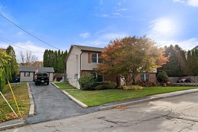 6 Amanda Way, Peabody, MA 01960 - photo 4