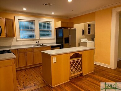 738 E Henry St, Savannah, GA 31401 - photo 6
