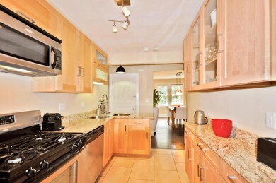 1946-Guilford-Rd-Kitchen-3