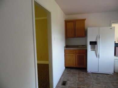 1065 Oregon Rd, Versailles, KY 40383 - photo 6