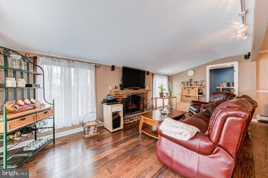 2915 Penn Square Rd, Norristown, PA 19401 - photo 5