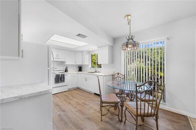 849 Palm View Dr unit 28, Naples, FL 34110 - photo 7