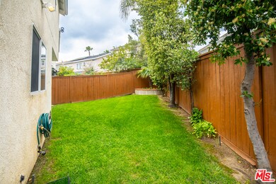 12256 Willowbend Ln unit 39, Sylmar, CA 91342 - photo 2