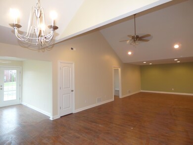 204 W Woodlake Cir, Mount Washington, KY 40047 - photo 6