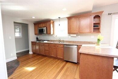 55 Elm St, Dracut, MA 01826 - photo 5