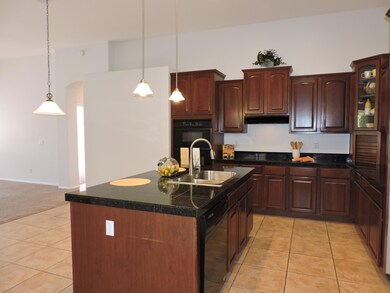 Kitchen Bar