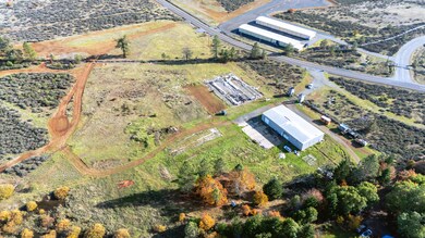 unlisted-address, Cave Junction, OR 97523 - photo 6