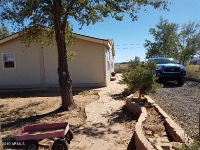 405 Bermuda Ln, Paulden, AZ 86334 - photo 7