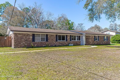 4870 Tara Woods Dr E, Jacksonville, FL 32210 - photo 3