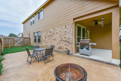 18911 S Sapling Oaks Place, Magnolia, TX 77355 - photo 5