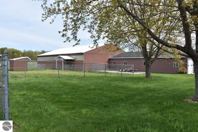 13467 S Bugai Rd, Traverse City, MI 49684 - photo 3