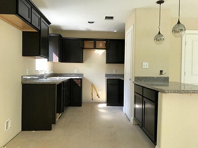 242 S Native Ln, Houston, TX 77022 - photo 3