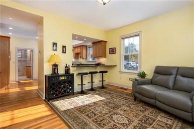 40 7th St unit 1, Providence, RI 02906 - photo 6