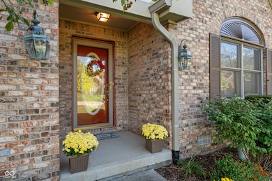 10272 Whitetail Cir, Fishers, IN 46037 - photo 2