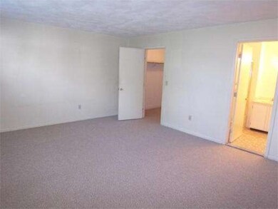 214 Lagrange St, Chestnut Hill, MA 02467 - photo 5