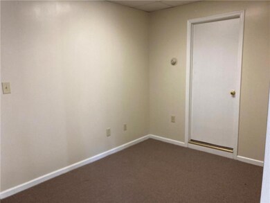 681 Easton Rd unit 1st Floor, Riegelsville, PA 18077 - photo 7