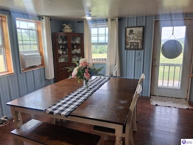 1044 Highway 243, Gravel Switch, KY 40328 - photo 6