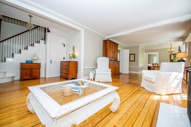 17 Rockland St, South Dartmouth, MA 02748 - photo 7