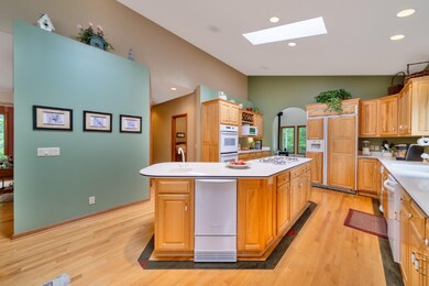 10524 Range Line Rd--22