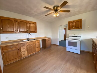 409 N Broad St, Argyle, WI 53504 - photo 5