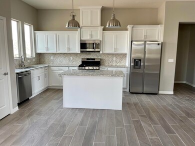 13815 Paseo de Plata Dr, Horizon City, TX 79928 - photo 3